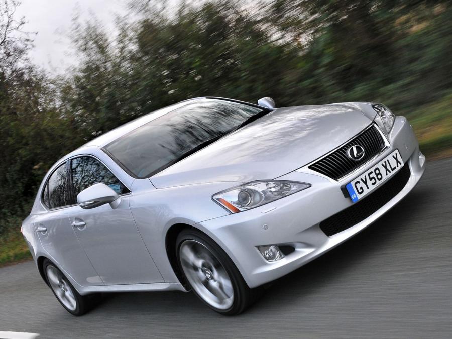  Lexus IS250 F-Sport 2010 года  (UK) (фото 11 из 29)